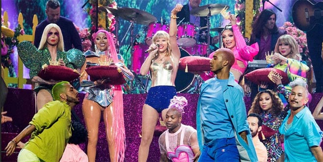 MTV Müzik Ödülleri sahiplerini buldu MTV Müzik Ödülleri sahiplerini buldu