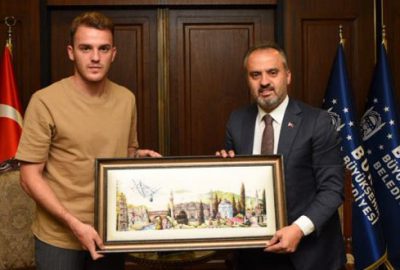 Fransa yolcusu Ertuğrul veda turunda