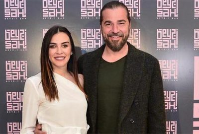 Ünlü oyuncudan romantik kutlama