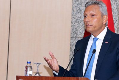 Hac-umre acentelerinin cebinden elimizi çektik