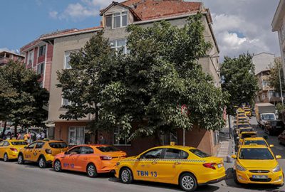 Taksiler ‘zam’ kuyruğunda