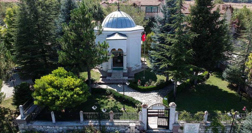 Devlet Ana ‘kuruluşun beşiği’nde dualarla yad edilecek Ertuğrul Gazi'nin annesi, Osmanlı devletinin kurucusu Osman Gazi'nin babaannesi, "Devlet