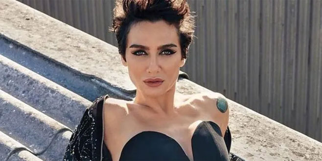 Birce Akalay: Kapımda ölü buldum Birce Akalay: Kapımda ölü buldum