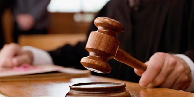 AK Parti, yargı paketi taslak metnini MHP’ye sundu AK Parti, yargı paketi taslak metnini MHP’ye sundu