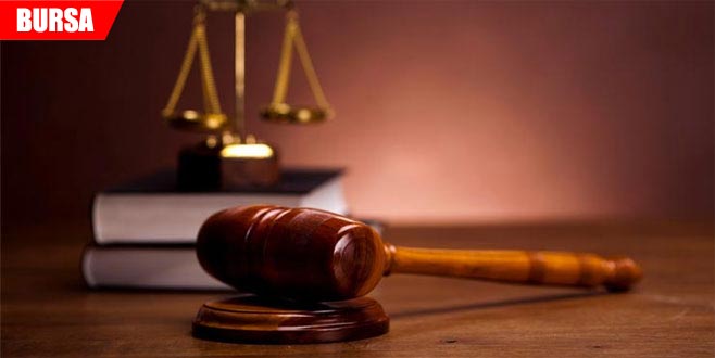 Cinayet zanlısı oto tamircisi hakim karşısında Cinayet zanlısı oto tamircisi hakim karşısında