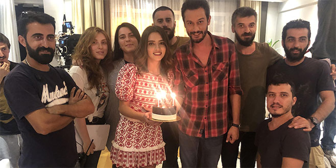 Sette sürpriz kutlama