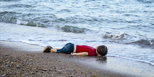 Dünyayı sarsan Aylan bebeğin ölümünün 4. yılı Dünyayı sarsan Aylan bebeğin ölümünün 4. yılı