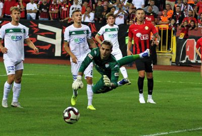 18 isim görev yaptı