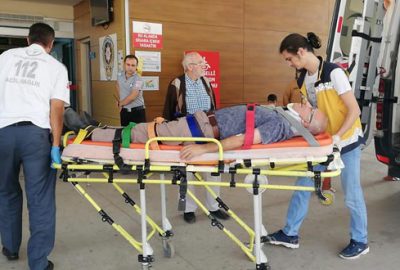 İnegöl’de minibüsün çarptığı bisikletli yaralandı