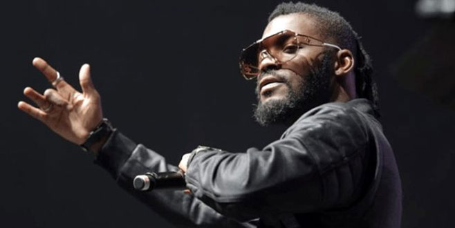 Ünlü DJ’in cenazesini mezardan çıkartıp, fotoğraf çektirdiler!