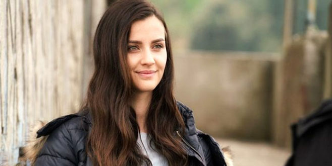 Bikinili fotoğraflarıyla Instagram’ı salladı!