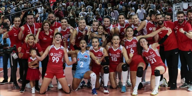 A Milli Kadın Voleybol Takımı finalde