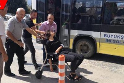 Otobüs şoförü, fenalaşan genç kızı hastaneye yetiştirdi