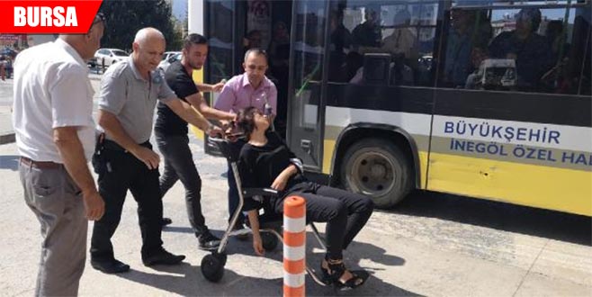 Otobüs şoförü, fenalaşan genç kızı hastaneye yetiştirdi