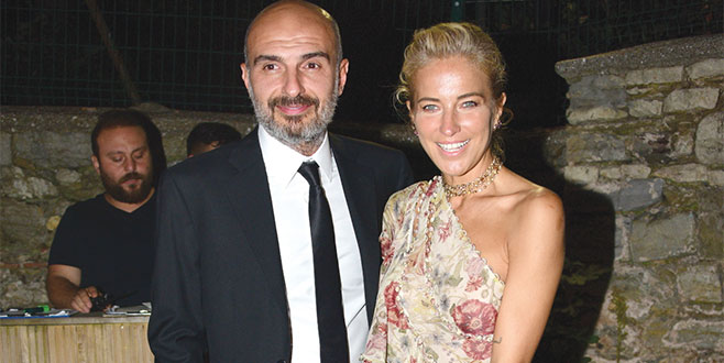 Burcu’nun her zaman yanındayım