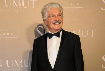 55 yılı sahnede anlatacak