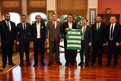 Sabırlı olmalıyız