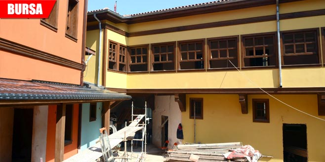 Tarihi han yeniden hayat buluyor
