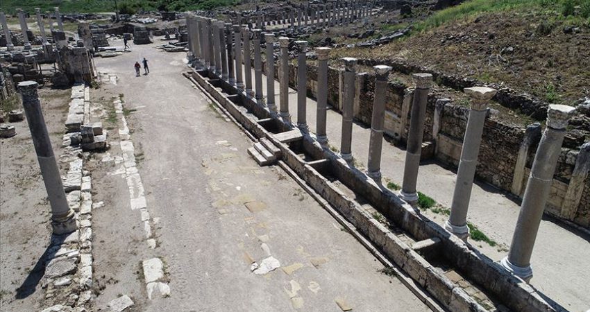 Turizm ve kültür merkezleri yeniden belirlendi Bazı alanlarda ilan edilen turizm merkezleri ile kültür ve turizm