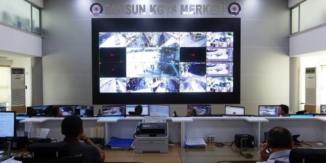 Emniyetin haber merkezine gelen ihbarlar şaşırtıyor: ‘Abi ufo gördüm’