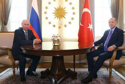 Üçlü zirve öncesi Putin ile baş başa görüşme