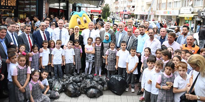 İnegöl’de topyekun temizlik harekatı