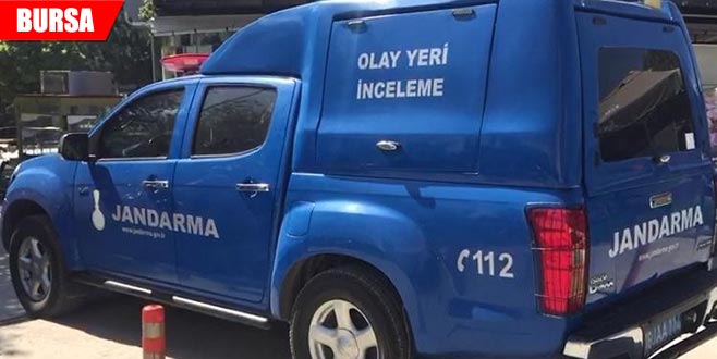 Belinden çıkardığı silah ateş aldı: 1 yaralı