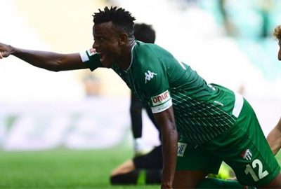 Taraftarla özlem giderdi… Bursaspor benim evim…