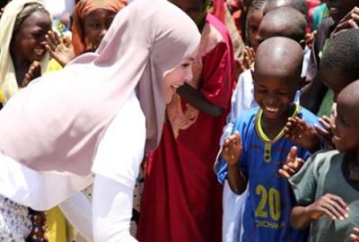 Kısa süre önce tesettüre girmişti! Moda dünyası onu konuşuyor