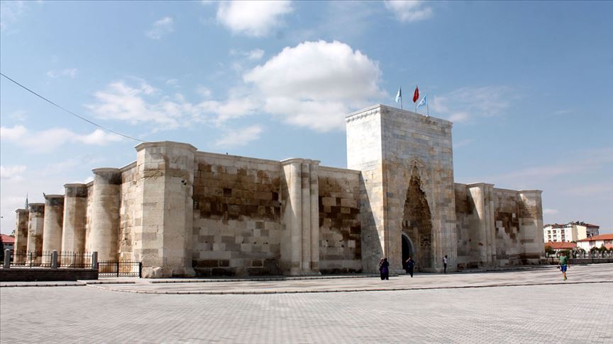 Selçuklu eseri Sultanhanı Kervansarayı açılış için gün sayıyor Selçuklu eseri Sultanhanı Kervansarayı açılış için gün sayıyor