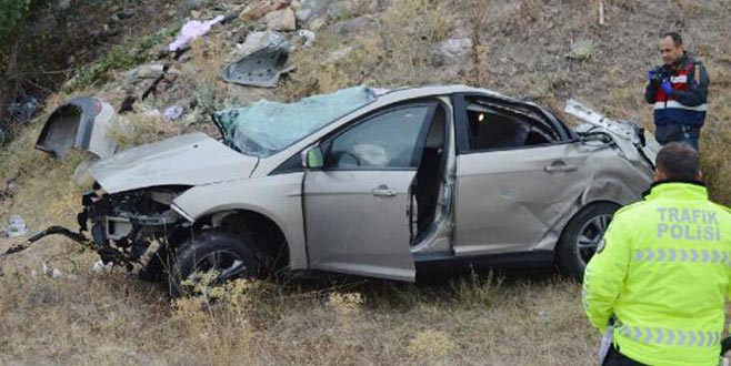 Otomobil takla attı! Ölü ve yaralılar var…