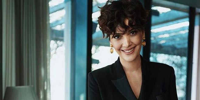 Sahneye çıkması yasak! Sahneye çıkması yasak!