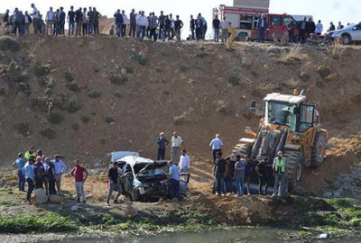 Taziye yolunda kaza: 2 ölü, 3 yaralı