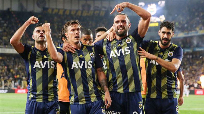 Fenerbahçe evinde galip Sarı-lacivertli ekip, Süper Lig'in 5. haftasında MKE Ankaragücü'nü Zanka ve