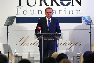 Erdoğan: FETÖ’nün ipliğini tüm dünyada pazara çıkarmakta kararlıyız
