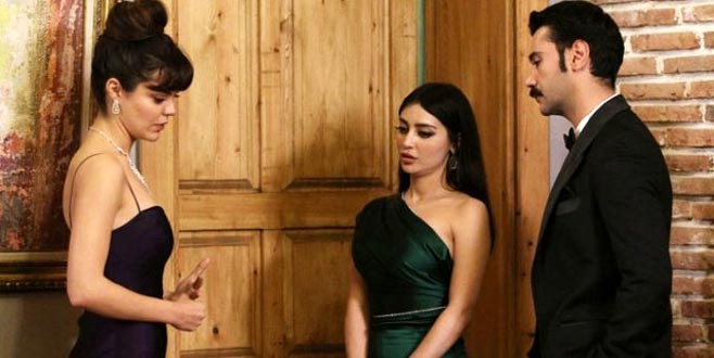 Bir Zamanlar Çukurova’nın güzel oyuncusu, sessiz sedasız evlendi