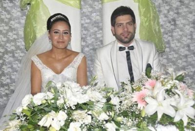 Boşandığı eşiyle  yeniden Boşandığı eşiyle yeniden beraber