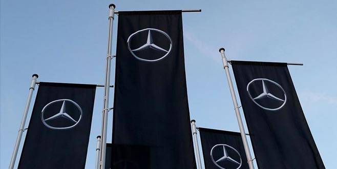 Alman otomobil devine 870 milyon avro para cezası