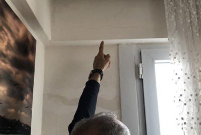 Deprem sonrası oluşan çatlaklar korkuttu