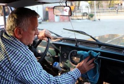 Bursa’da yaptırdığı babasından kalan mirasa gözü gibi bakıyor