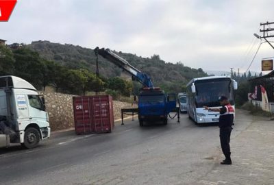 Faciaya kıl payı! Tonlarca ağırlığında…