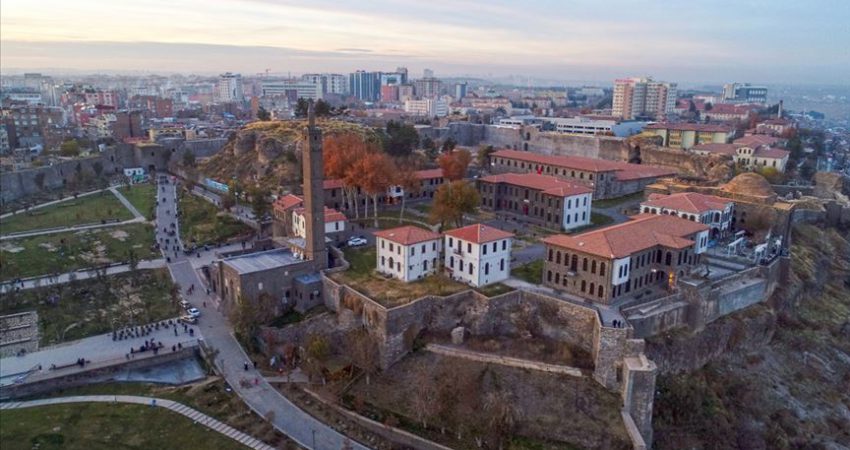 Türkiye genelinde müze sayısı 451’e ulaştı Türkiye genelinde müze sayısı, geçen yıl bir önceki yıla göre