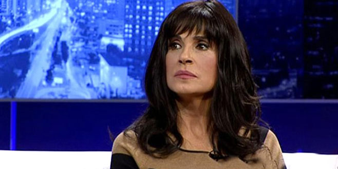 Depremi anbean hisseden ünlü oyuncu: Eşyalar devrildi!