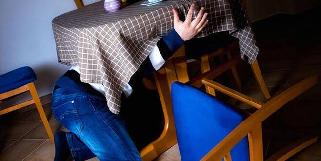 Deprem anında bunu yapmayın! Deprem anında bunu yapmayın!