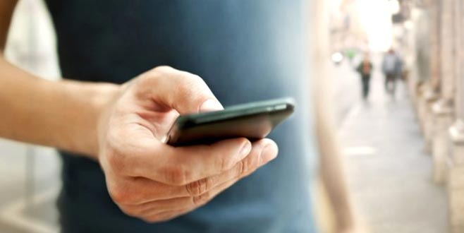 İndirme rekoru kırıyor! İşte deprem anında hayatınızı kurtaracak uygulama İndirme rekoru kırıyor! İşte deprem anında hayatınızı kurtaracak uygulama