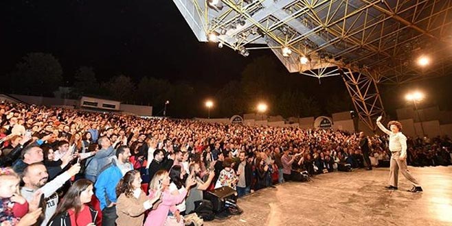 Kültürpark Açıkhava’yı kahkahaya boğdu