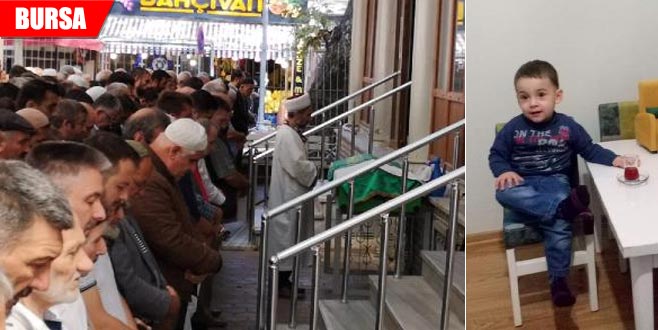 Minik Muhammet’e veda! Gözyaşları sel oldu