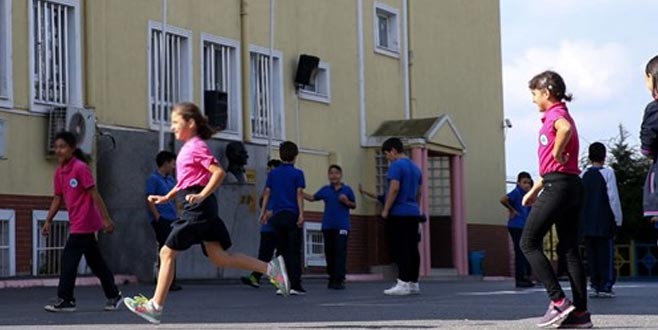İstanbul’da hasarlı 29 okuldaki öğrencilerin durumu belli oldu