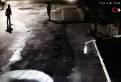 Mahallelinin dikkati sayesinde önlendi! Ellerinde sopalarla…