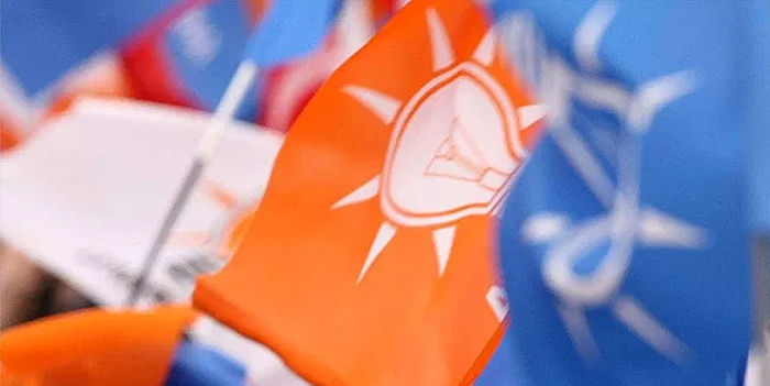 AK Parti kampa giriyor